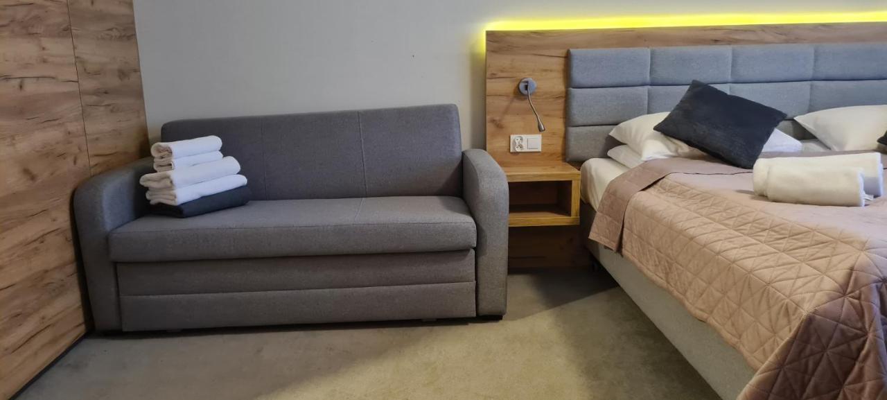 Aparthotel Apartamenty Czarna Gora 239 Шенна Екстериор снимка